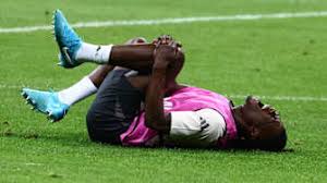 又不压抑球 又不压抑球